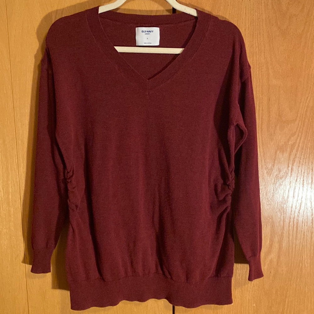 Small Maroon Women’s Old Navy Maternity Sweater